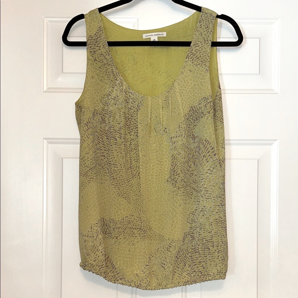 Banana Republic Women's Sleeveless Green Top M Career Lagenlook Classic